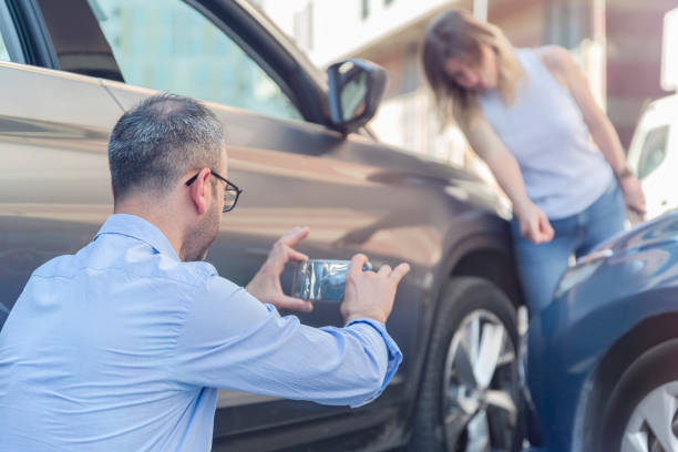 Professional Car Insurance Near Me technician working in Encantada-Ranchito-El Calaboz, TX